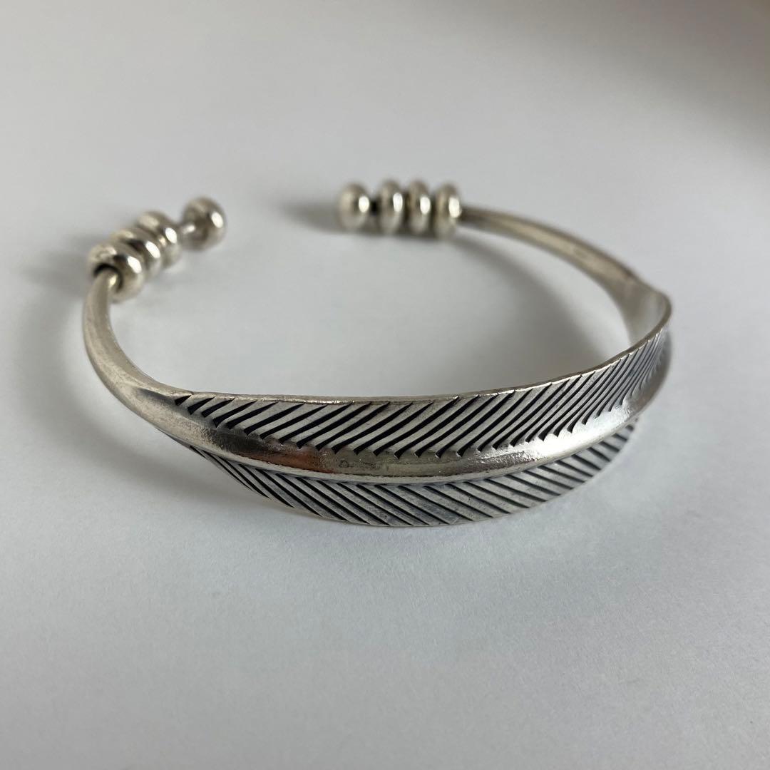 カレンシルバー　フェザー　バングル　ブレスレット　布袋付　ハンドメイド 925