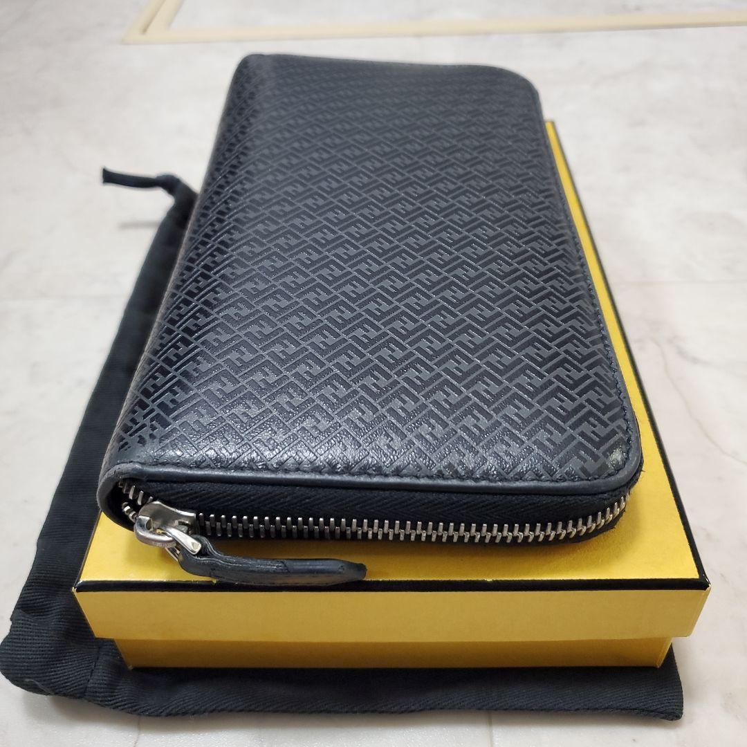 2024 FENDI 長財布 CONTINENTAL ZIP AROUND