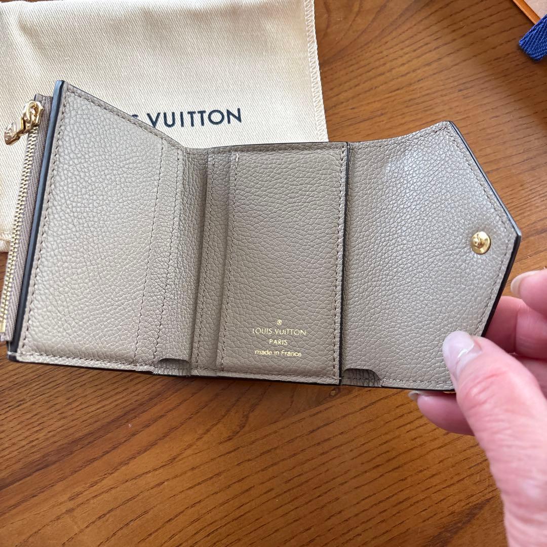 Louis Vuitton グレー 三つ折り財布 保存袋付き