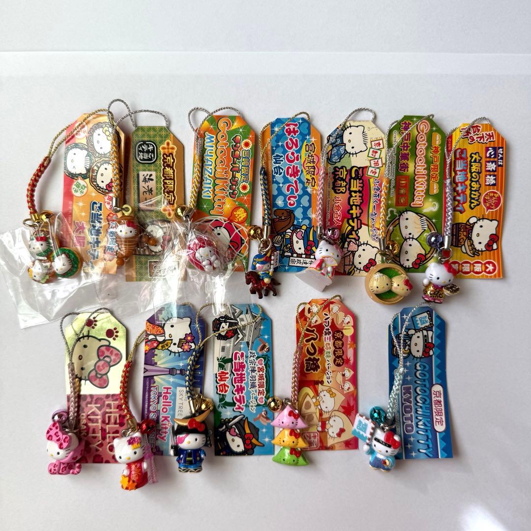 ご当地キティ　根付けストラップ　12個