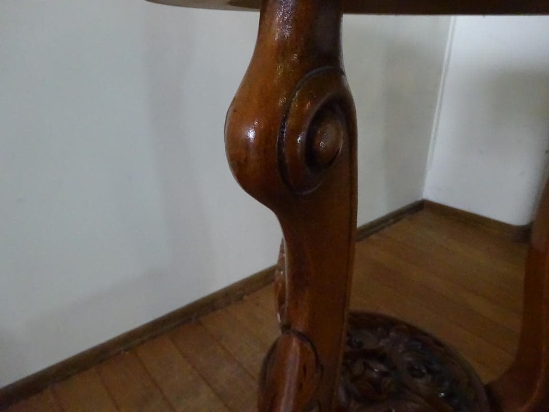 myne　イタリア　猫脚　大理石/オニキス　丸型　花台　サイドテーブル