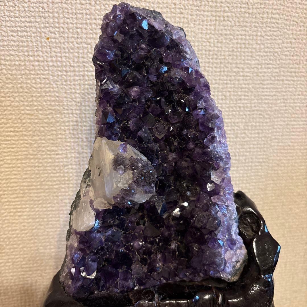 ウルグアイ産♡アメジストドーム♡カルサイト共生♡専用台座セット♡総重量2.7kg