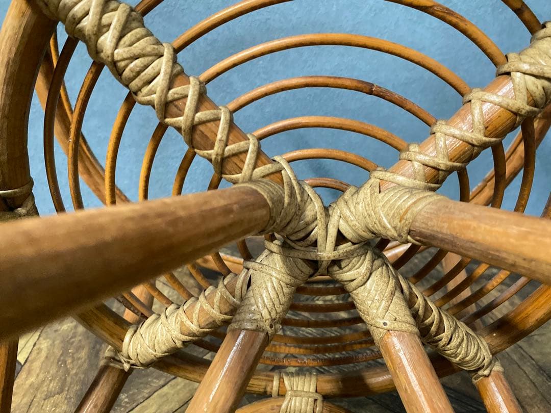 ラタン ガラステーブル 昭和レトロ 当時物 籐 インテリア アンティーク 丸