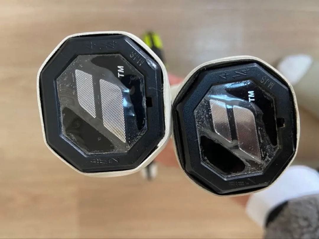 Babolat ピュアアエロ テニスラケット 2本セット