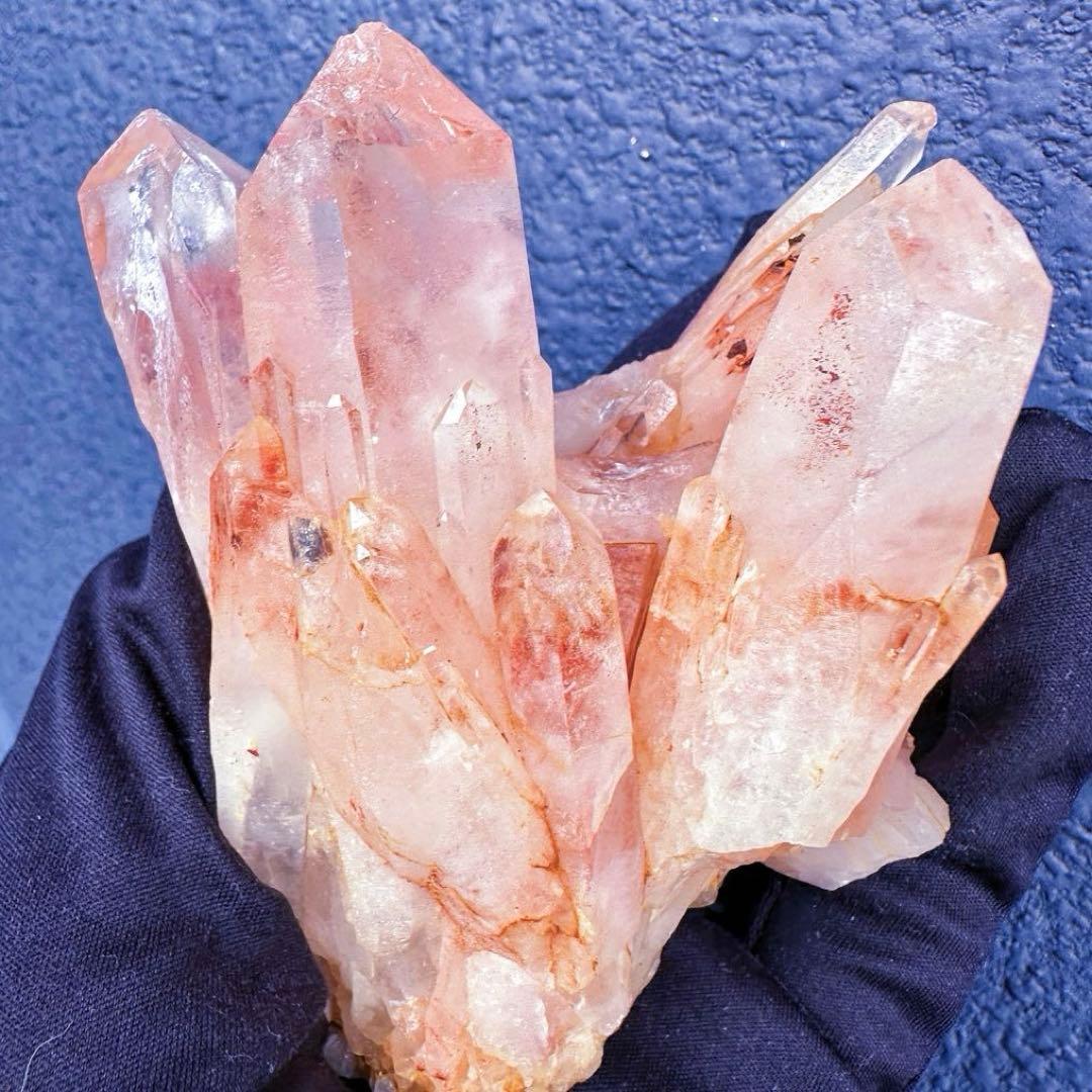 爆アレ❗️可愛いピンク♡超綺麗マダガスカル産パイナップルピンククラスターA1427