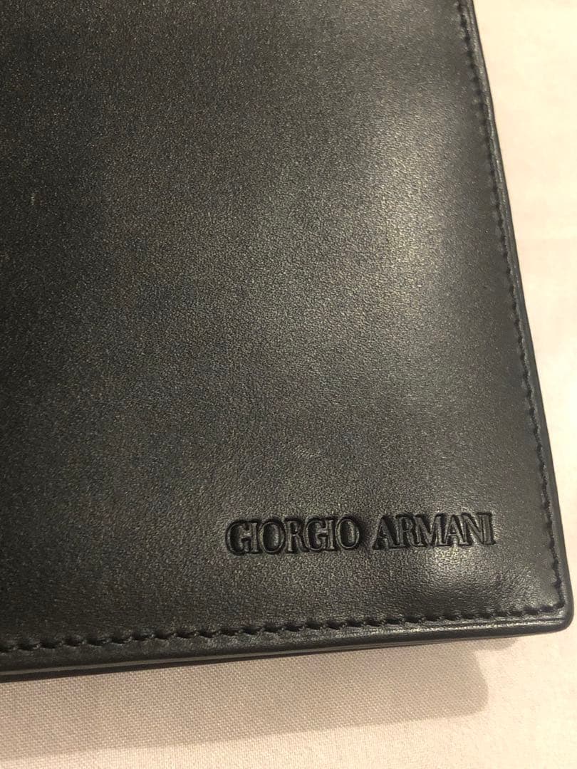 美品　Giorgio Armani 二つ折り財布 黒 箱付き