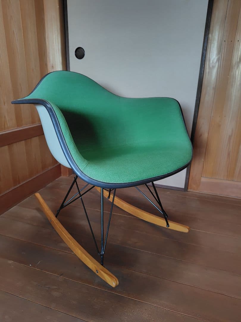 イームズ　ロッキンアームチェア　ヴィンテージ(1977年製) ※更に値下げ
