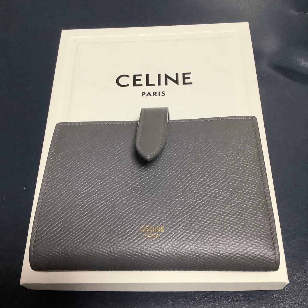 CELINE/セリーヌ　ミディアムストラップウォレット