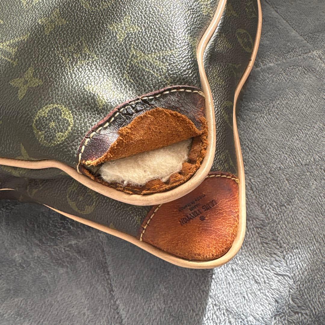 激レア物　ヴィンテージ　ルイ・ヴィトン モノグラム レザー　クッション カバー