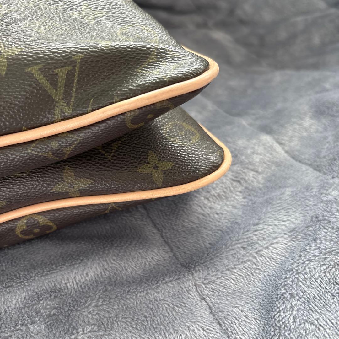 激レア物　ヴィンテージ　ルイ・ヴィトン モノグラム レザー　クッション カバー