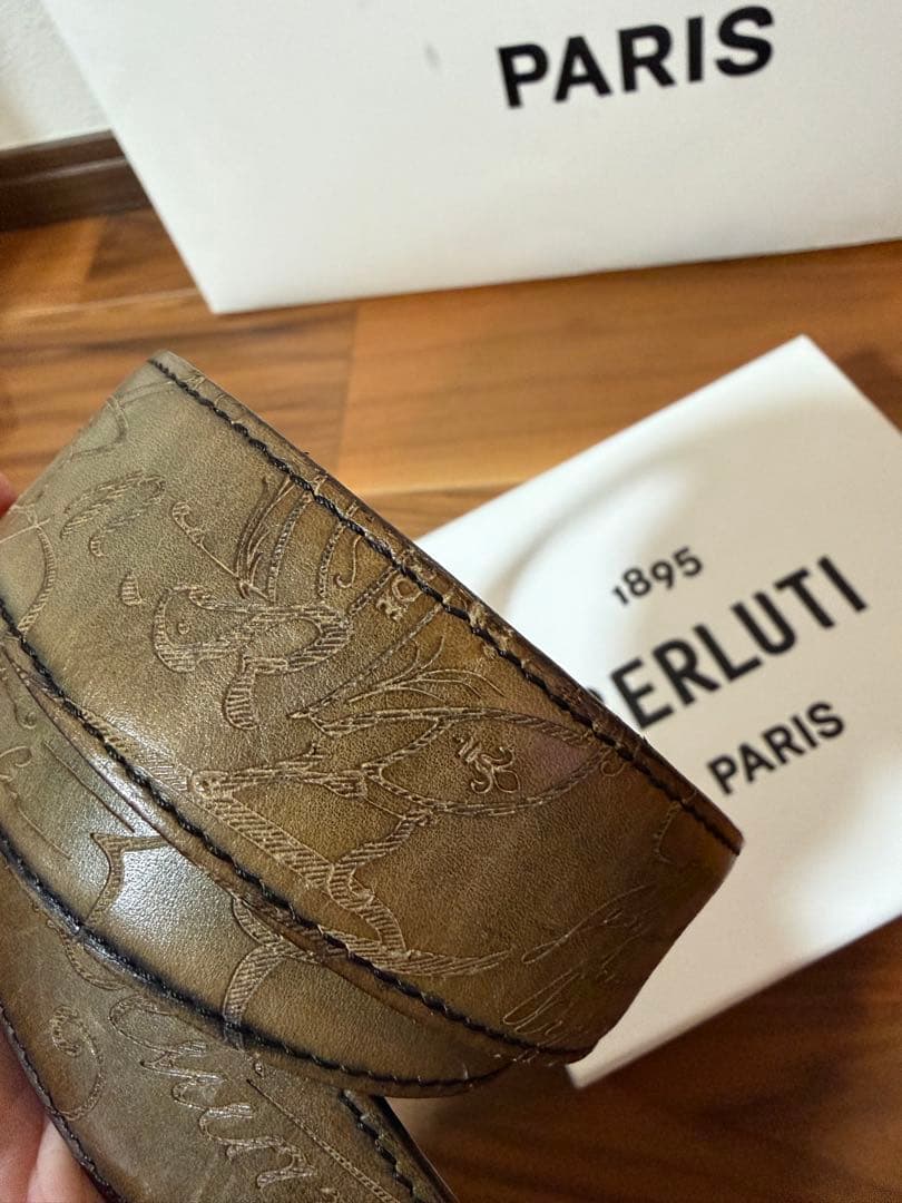 定価15万ベルルッティBERLUTIカリグラフィーリバーシブルベルト85