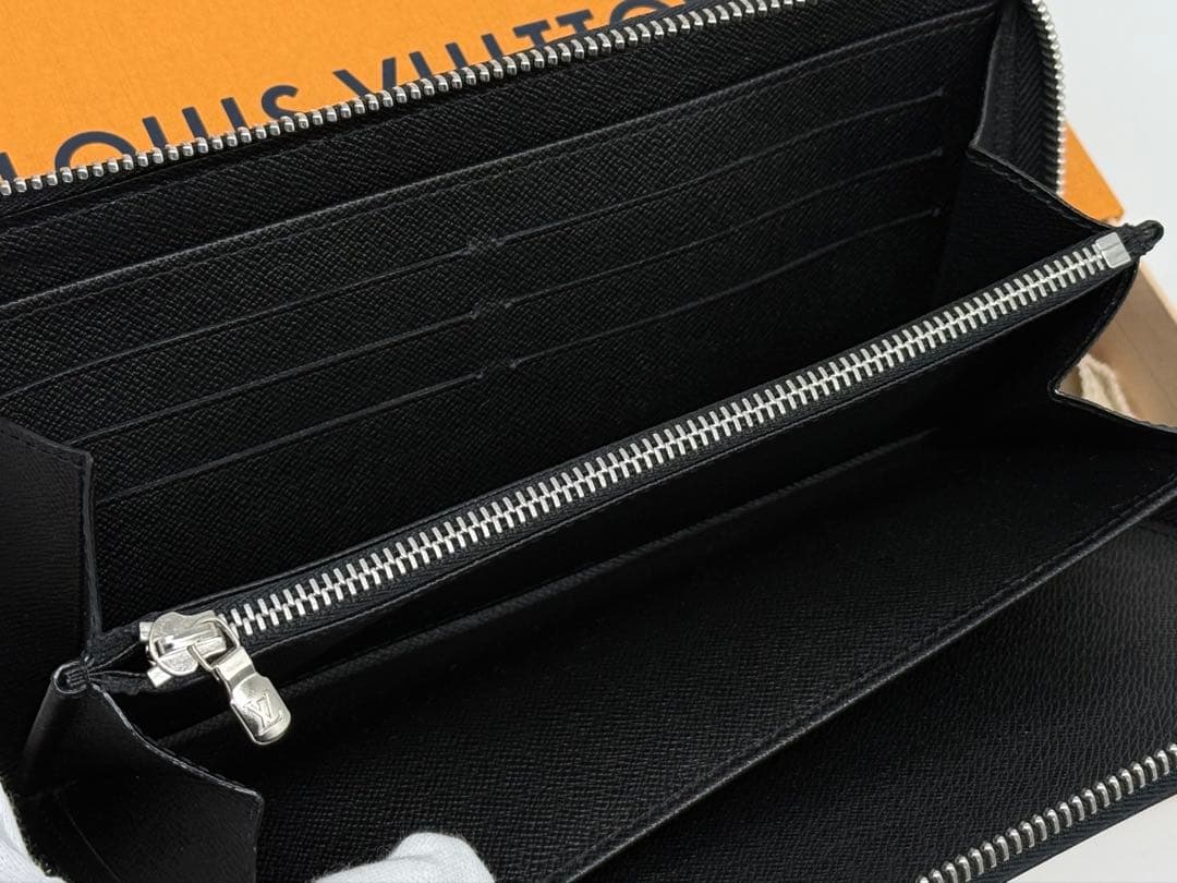 極美品！ルイヴィトン　エピ　ジッピーオーガナイザー　ブラック