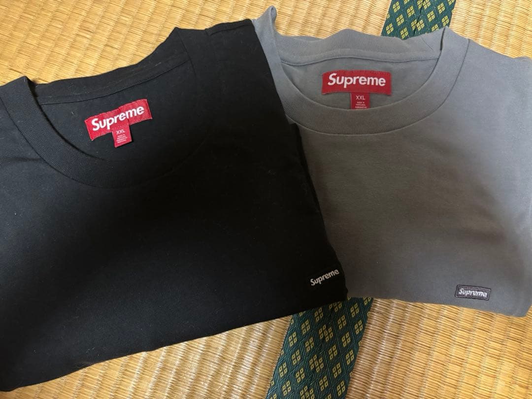 Supreme Small Box grayのみ