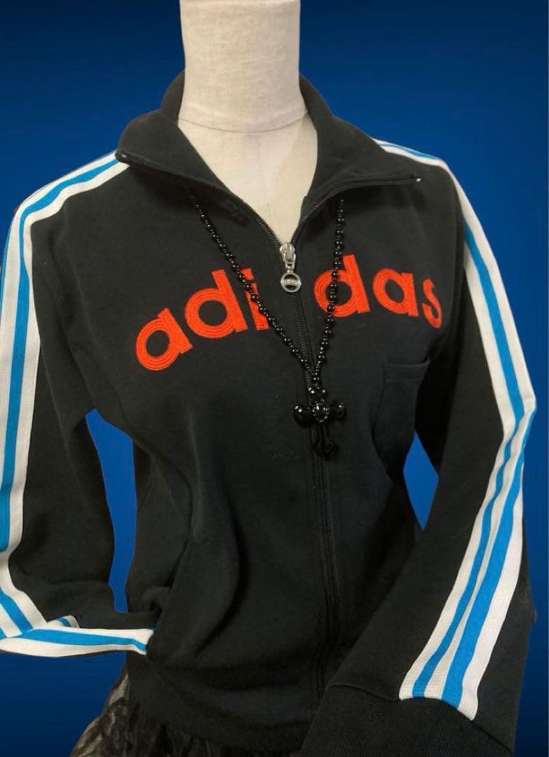 レアデザインadidas3本線刺繍トラックジャケットy2kフェアリーグランジ古着