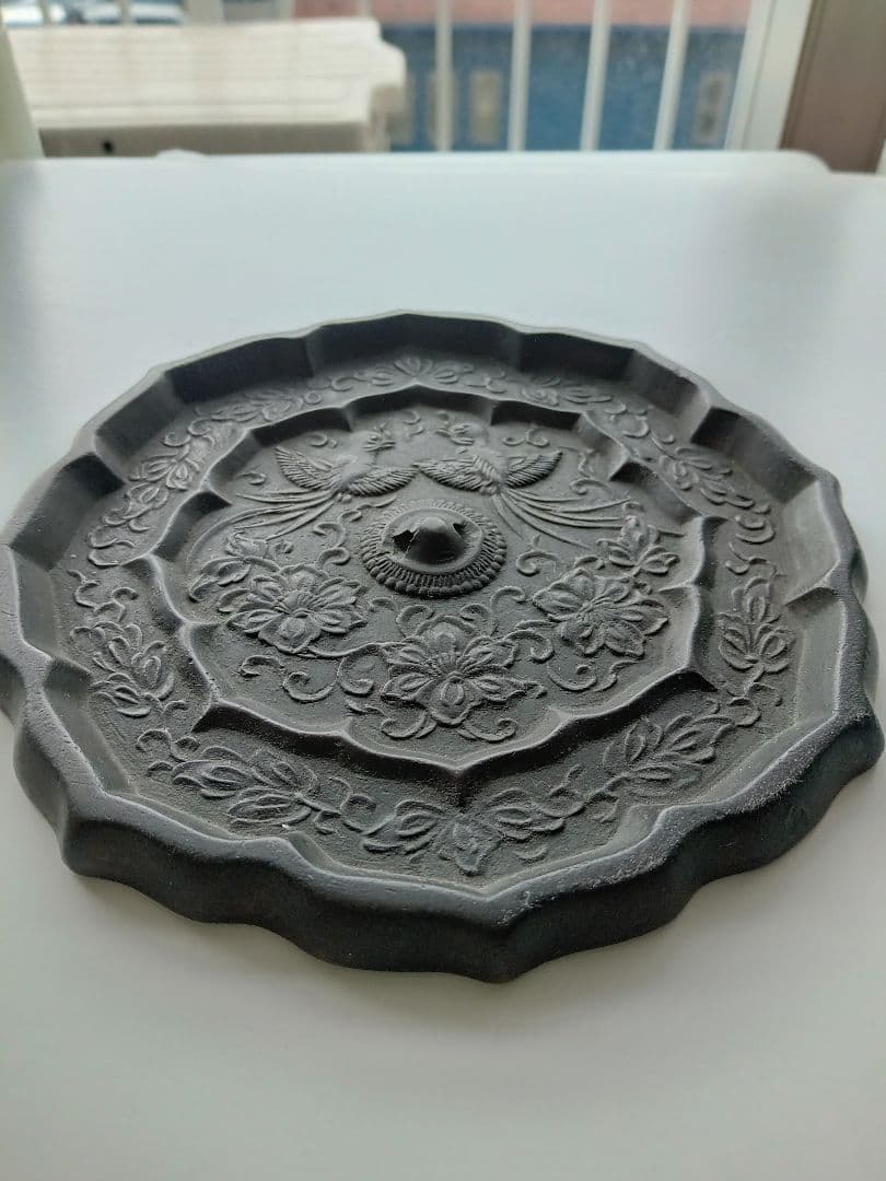 和鏡（古鏡）　唐草鳳凰八稜鏡　室町時代（前期）