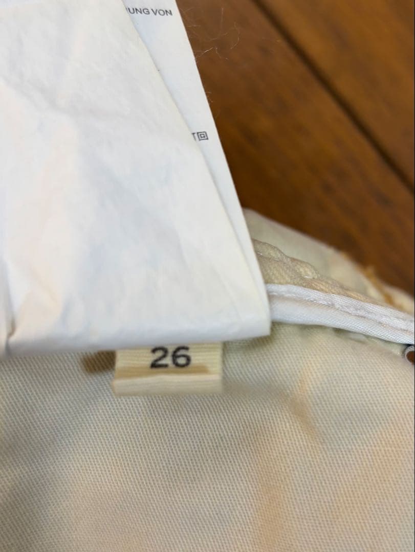 メゾンマルジェラ　ハイウエストライトブルー加工デニムパンツ　MM6