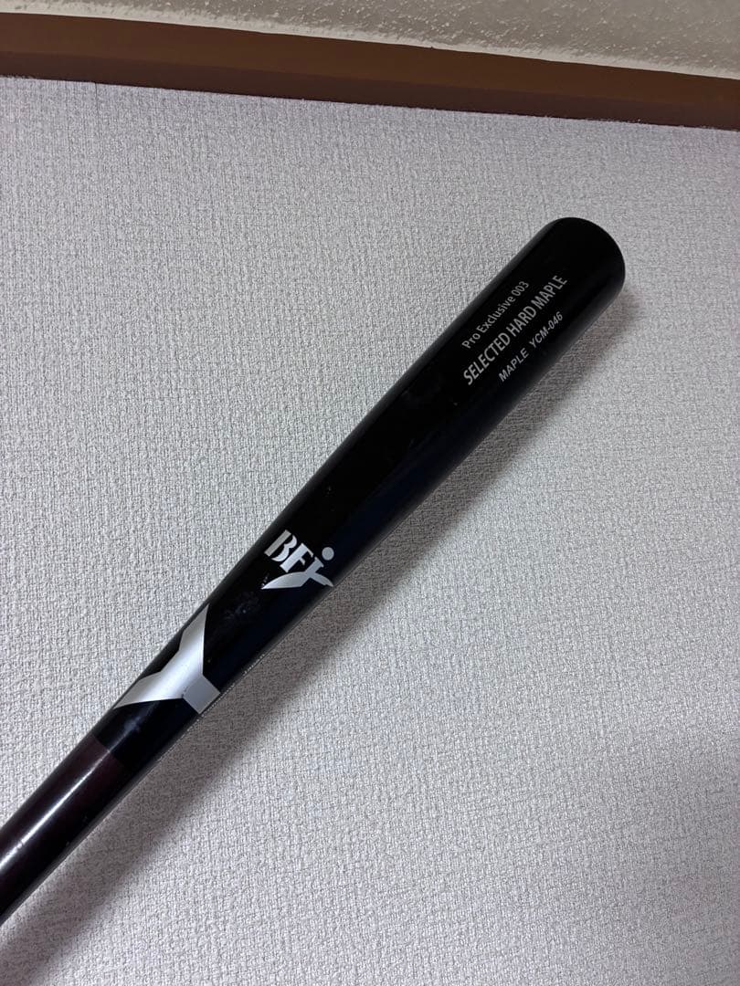 硬式木製バット　ヤナセ046型　84.5cm 870g