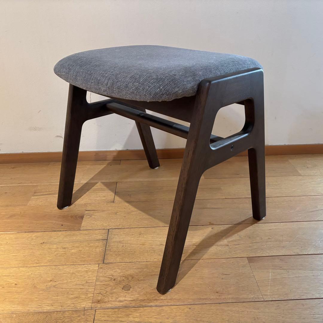 未使用 karimoku 60 カリモク スタッキングスツール チェア 家具