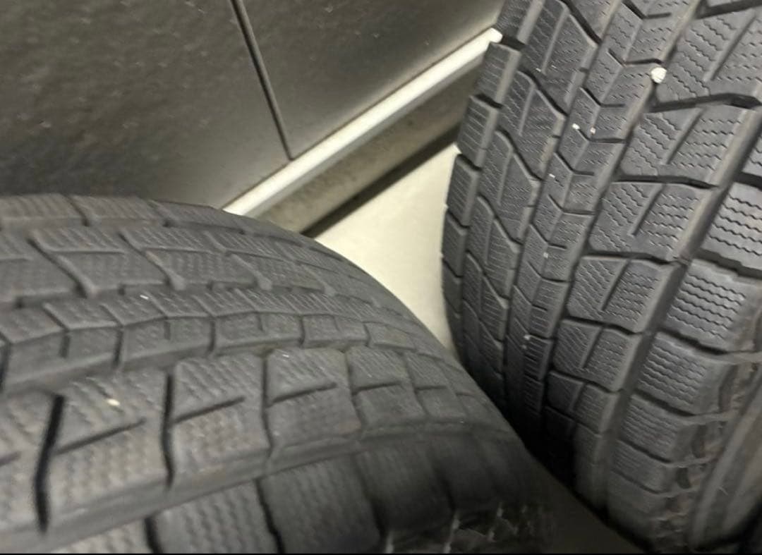 ワンダー① 美品265/65R17 スタッドレスタイヤ　プラド150