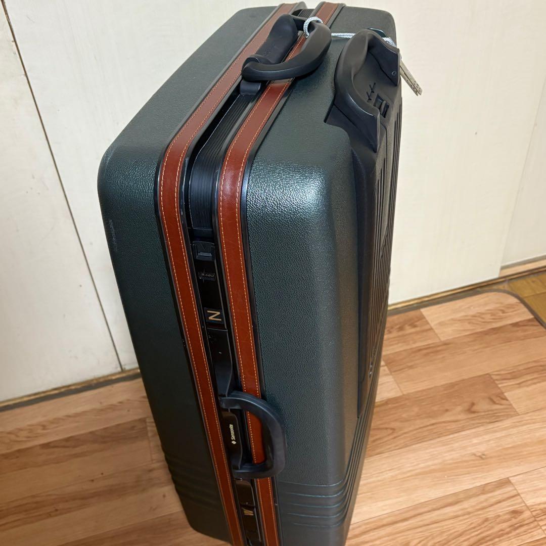 Samsonite オービター・カレント鍵2本 キャリーケース グリーン