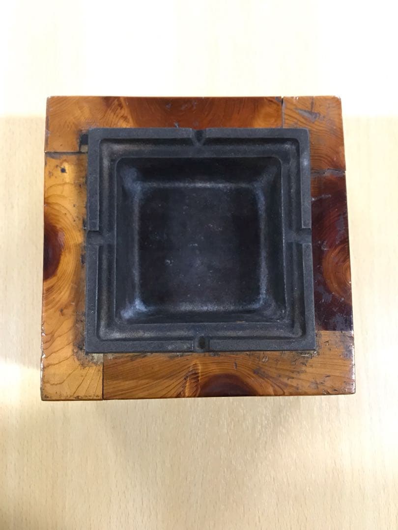 アンティーク 灰皿 レトロ 鋳物　古木