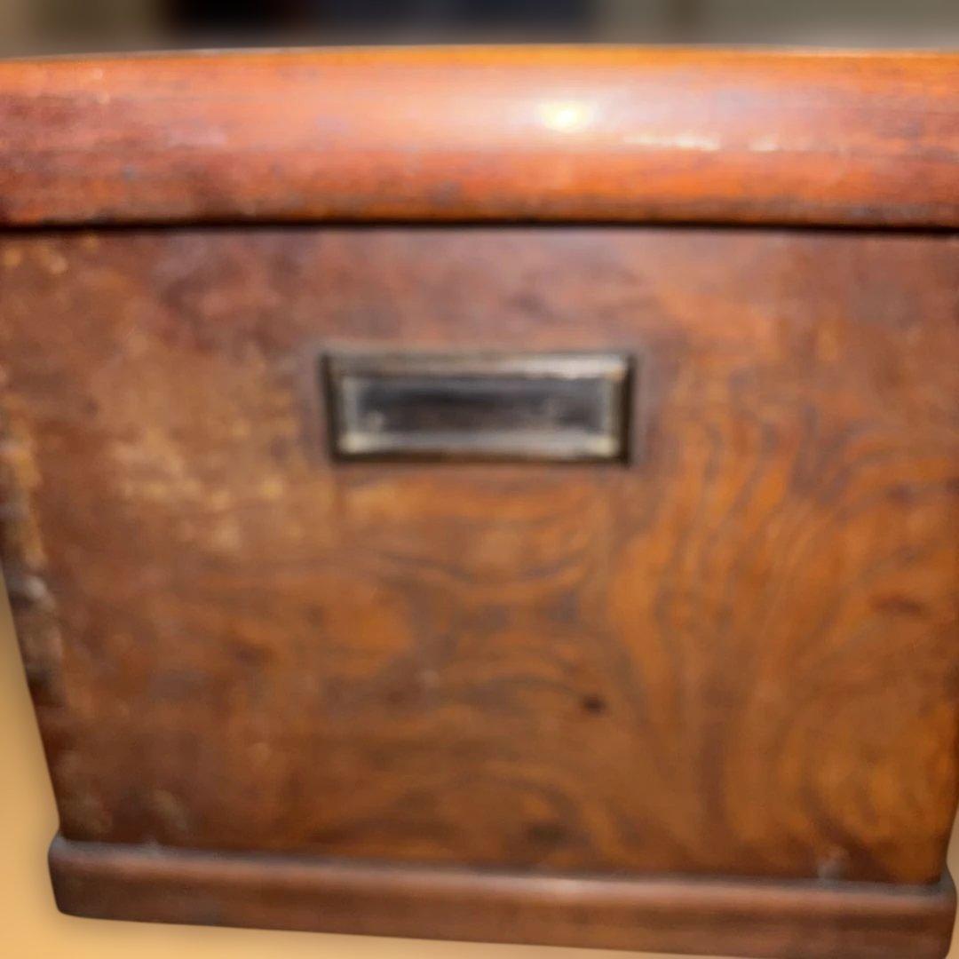 長火鉢、関西火鉢、中古品、引き出し付きになります。