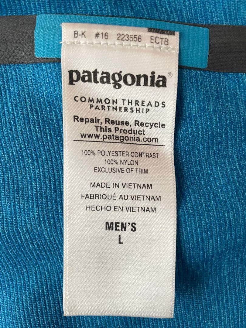 美品　patagonia / パタゴニア　シェルジャケット　ブルー　L