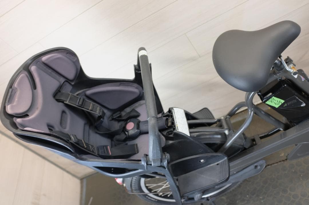 BS Bikke　20インチ　3段　8.9Ah（5点灯）充電器あり