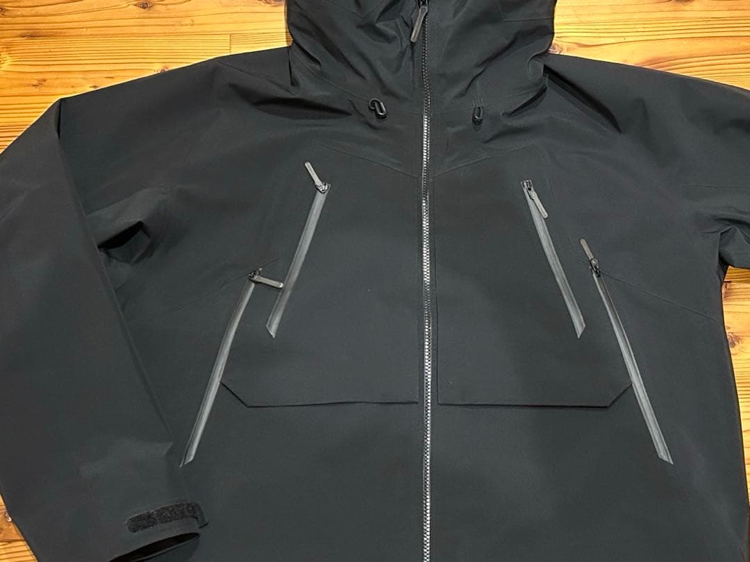 DESCENTE ALLTERRAIN 81 ZENCHIKEI Lサイズ