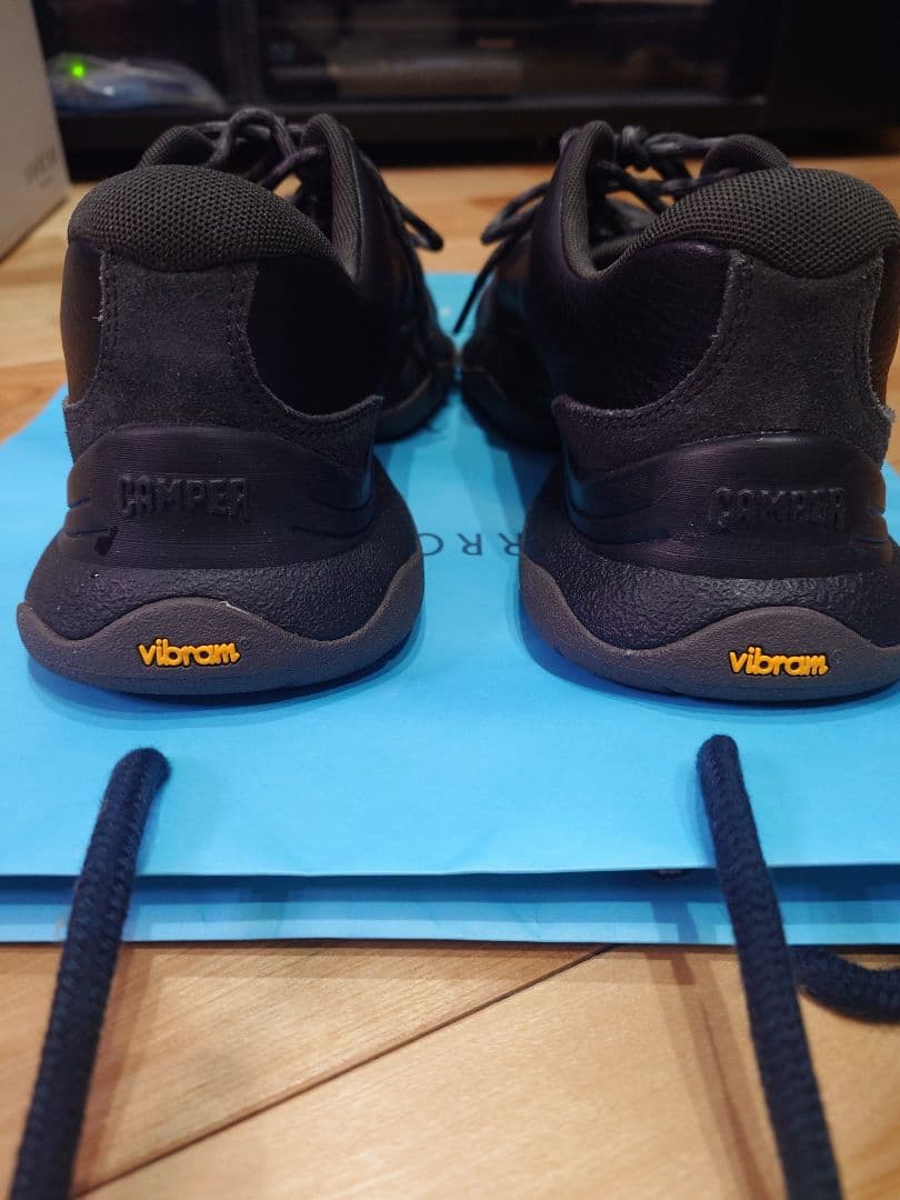 カドカワ　中古：CAMPER カーストツー レザースニーカー メンズ 黒