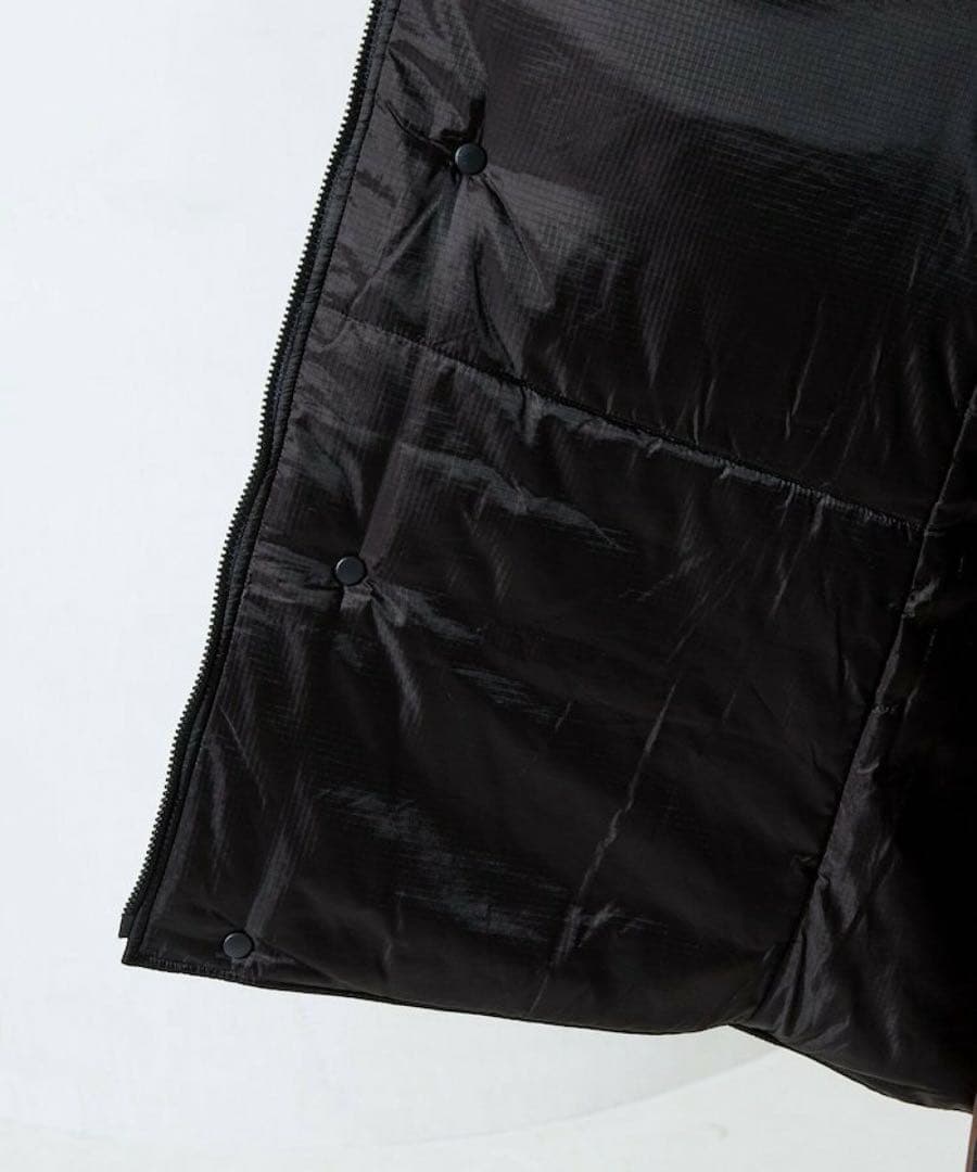 FREAK’S STOREシンサレートTM中綿 モンスター パーカー 限定展開