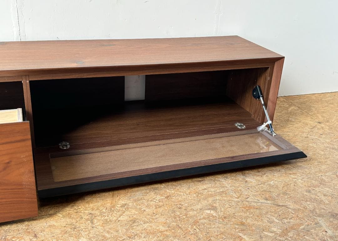 国産 NIPPONAIRE「RAICHO」ウォールナット材 テレビボード 幅2m