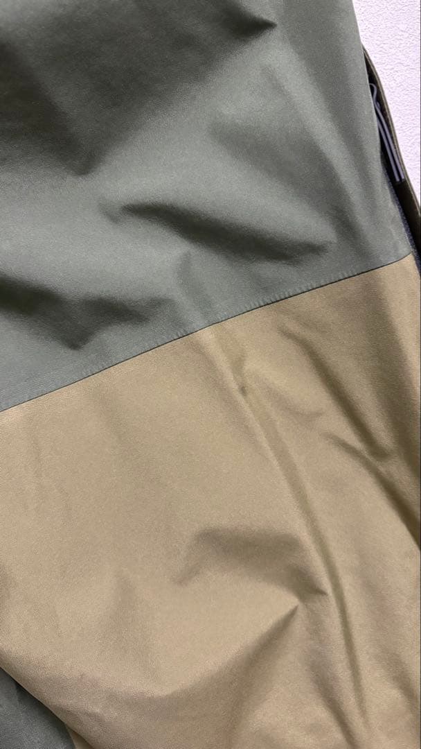 値下げ　PeakPerformance M Gravity 3L 23-24