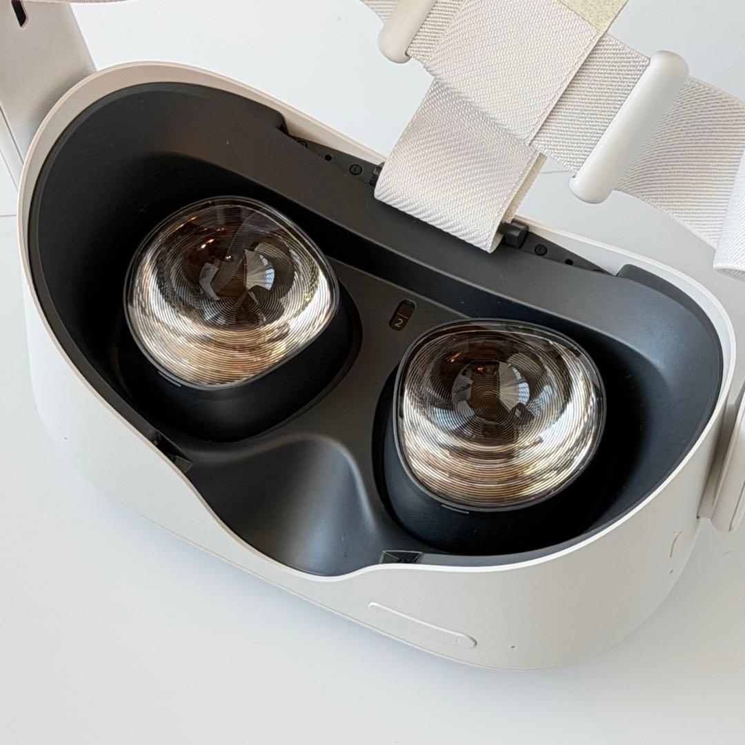   Quest 2 VRヘッドセット 128GB