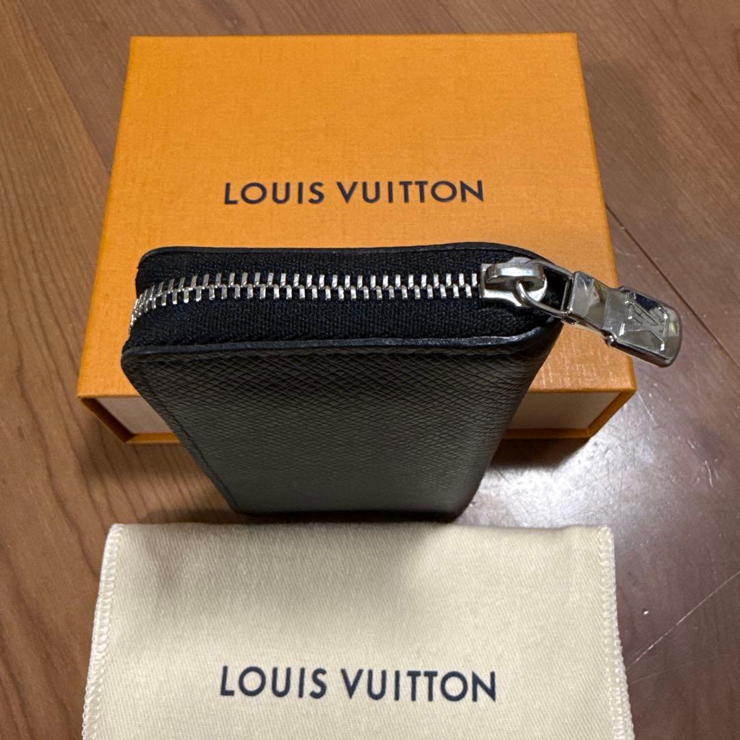 VUITTON ジッピーパース タイガ ICチップ 美品