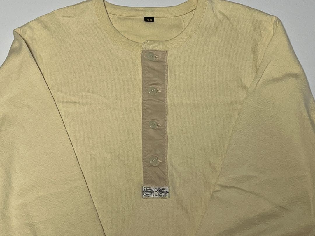 フリーホイーラーズ HENLEY NECKED ロングスリーブシャツ
