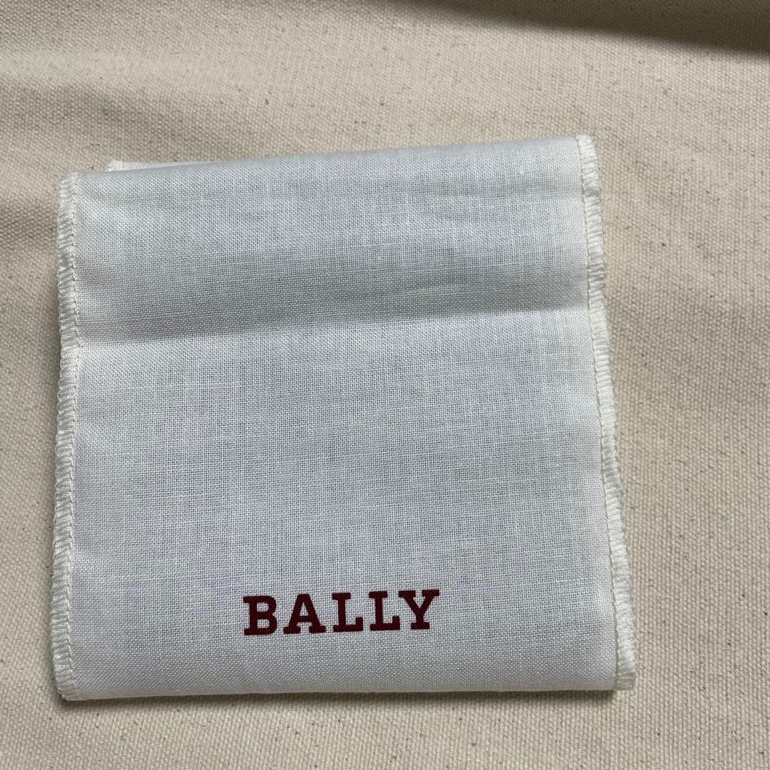 BALLY 二つ折り財布 黒 レザー