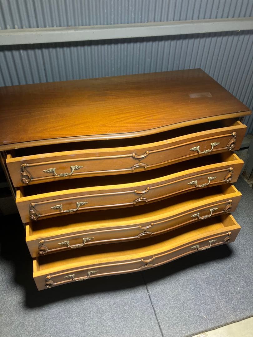 ☆中古☆猫脚 チェスト　収納家具 4ドロアー　アンティーク調 4段引き出し中古品