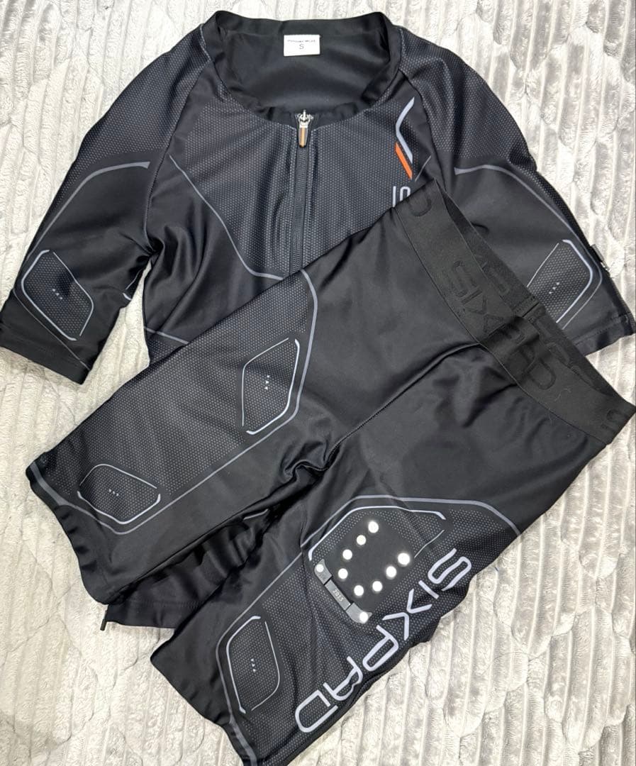 SIXPAD Powersuit セット（レディースSサイズ）