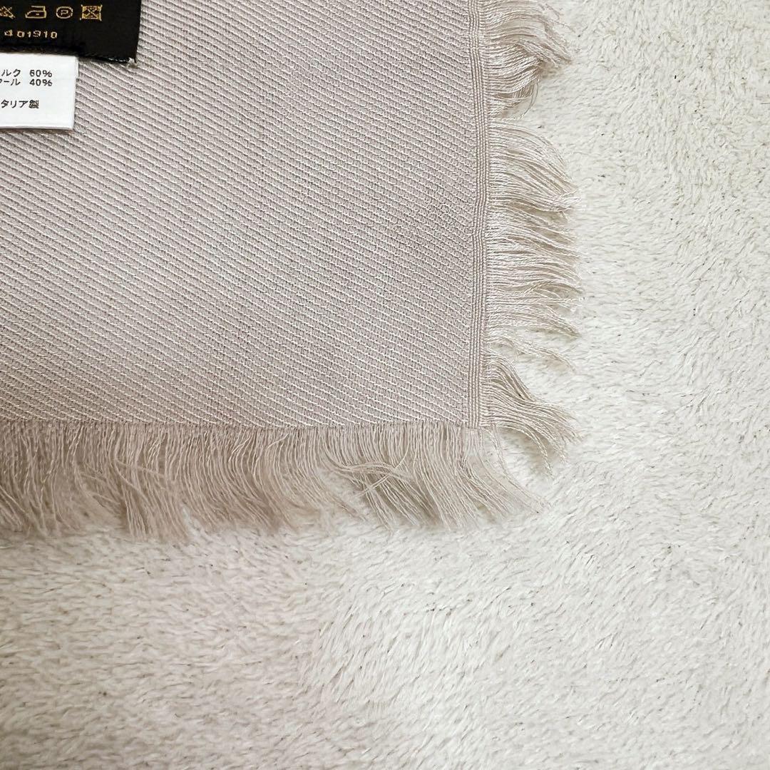 ルイヴィトン モノグラム ショール ストール シルク　ベージュ　大判