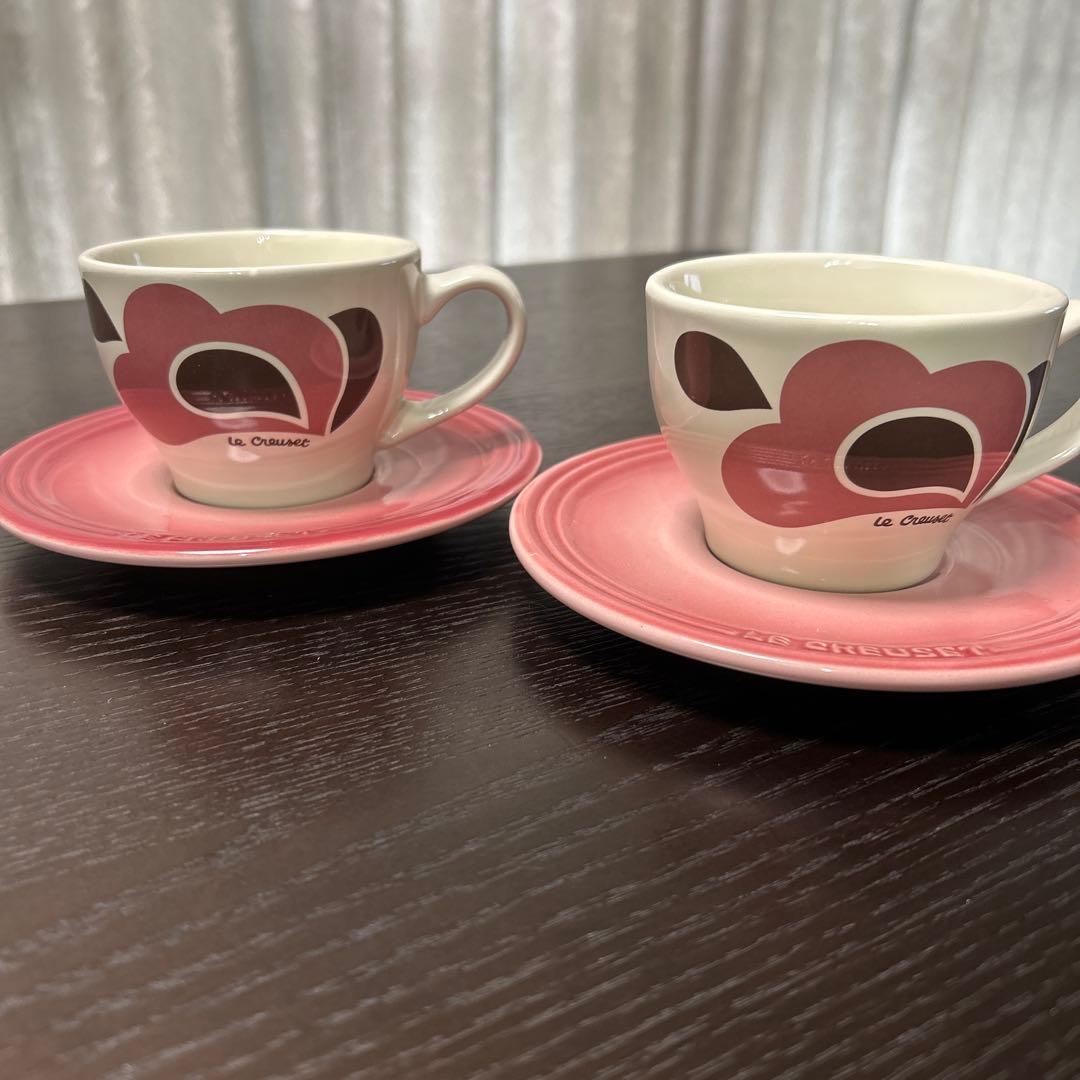 新品　未使用　ルクルーゼ ルクルーゼ　カップアンドソーサー　ピンクピーコック