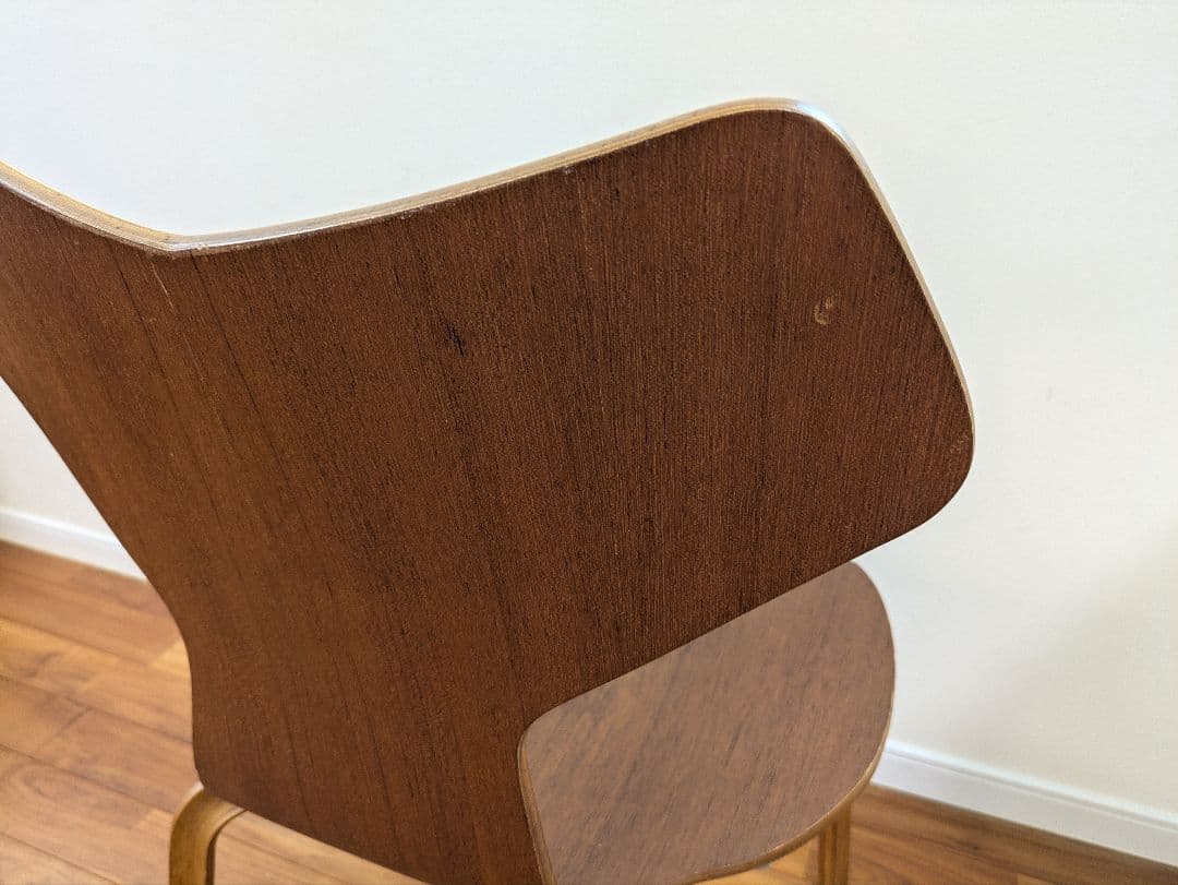 ①グランプリチェア　連結タイプ　ヴィンテージ