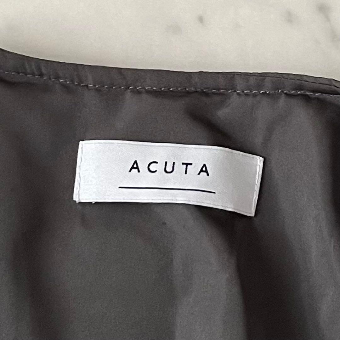 美品＊アーバンリサーチ コクーンキルティングダウン カーキグレー系 acuta