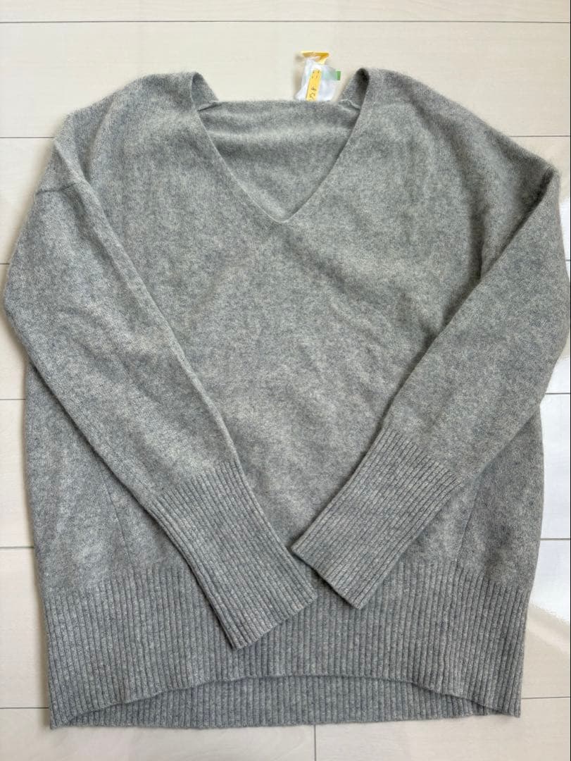 Deuxieme Classe FUWAシャギーVネックプルオーバー