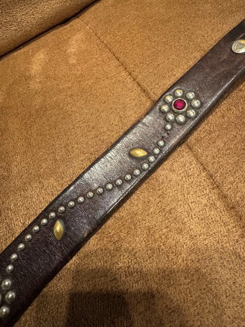 スタンダードカリフォルニア　HTCナローベルト フラワースタッズ