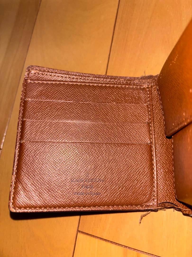 ルイヴィトン 二つ折財布 村上隆 コラボ