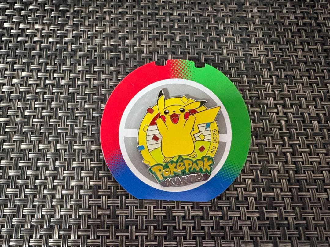 ピカチュウ ポケパーク カントー ピンバッジ