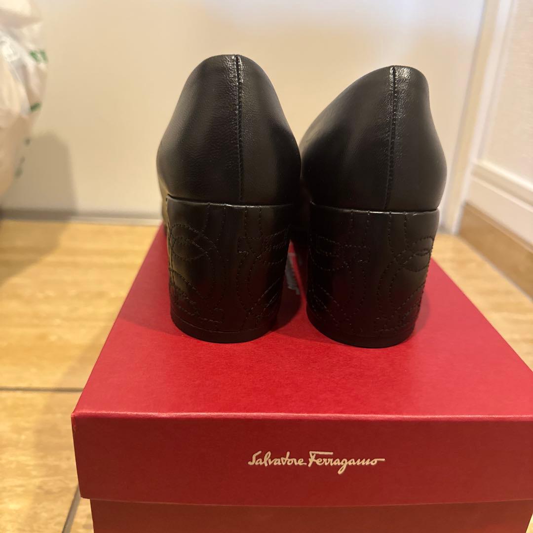 【あおむし様用】Salvatore Ferragamo GARDA QT