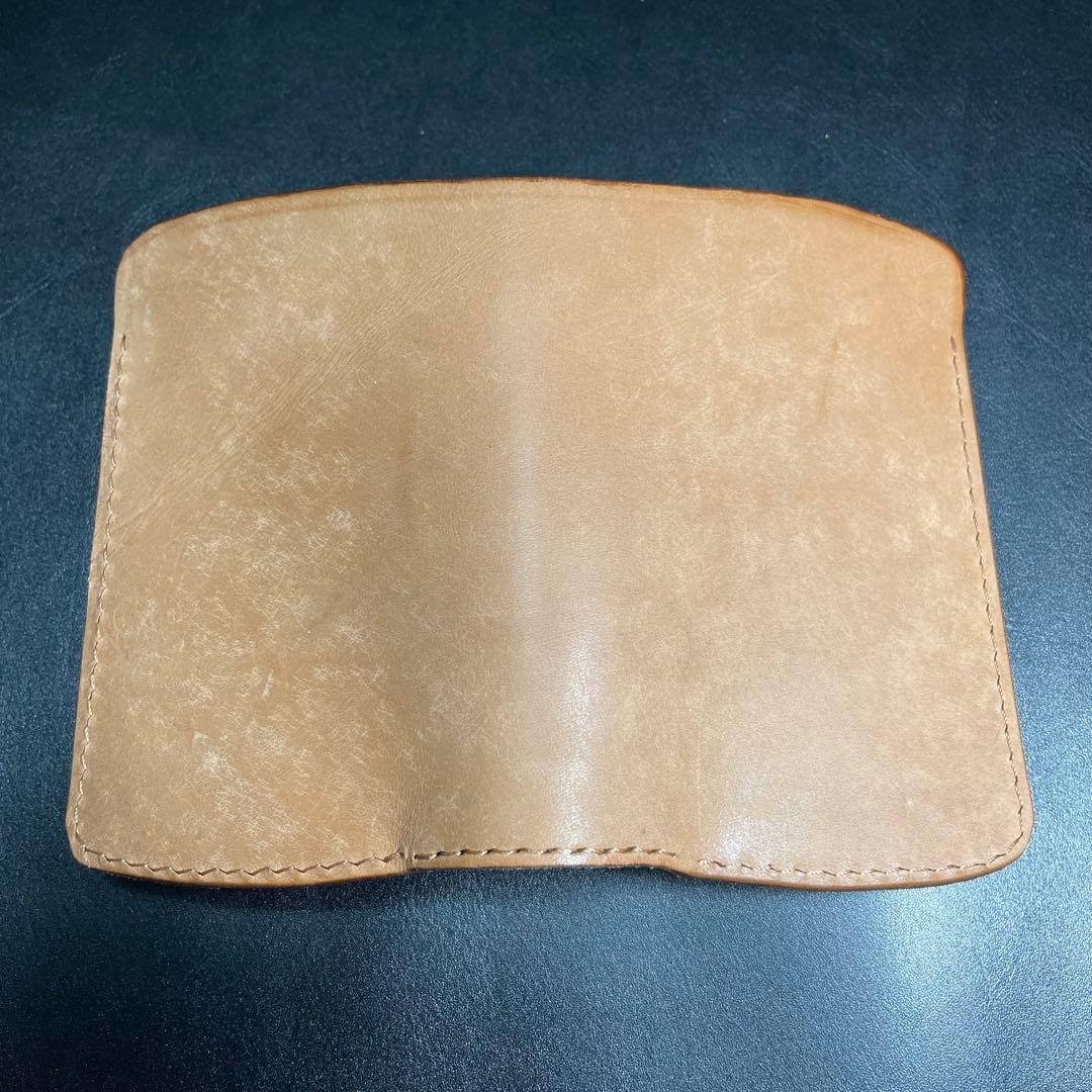 二つ折り財布　マヤレザー　ミドルウォレット　ハンドメイド　シマエナガ【匿名配送】