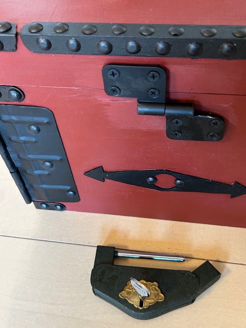 銭箱　カラクリBOX 鍵付き